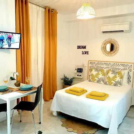 Sherryflat Estudio- Parking, *